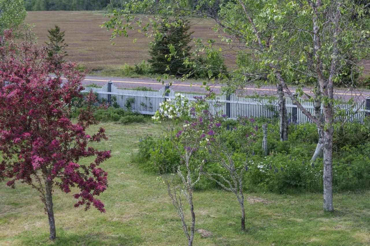 Fox Point Inn Parrsboro Exterior photo